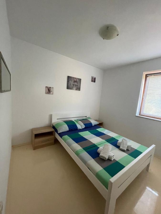 First Choice Apartment Nerezine Luaran gambar